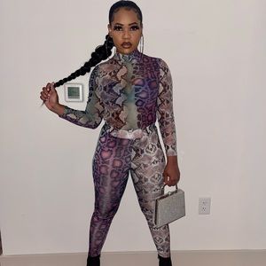 Snakeskin 2 piece legging set